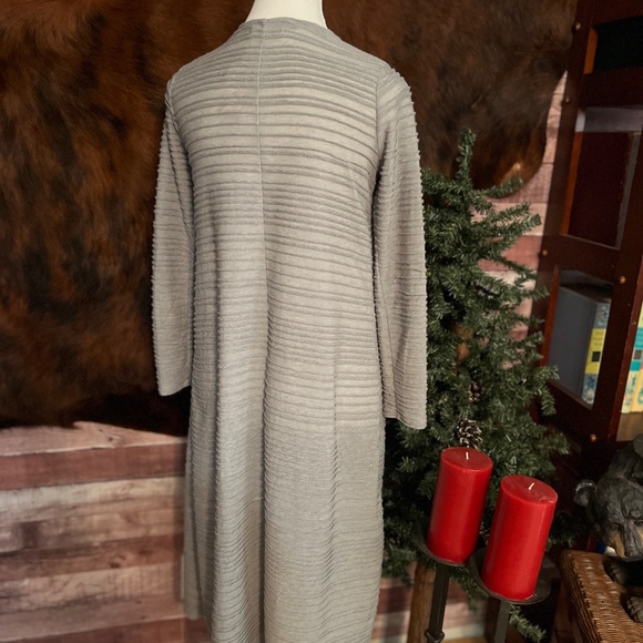LuLaRoe Gray Long Duster – Size XS - Picture 6 of 6